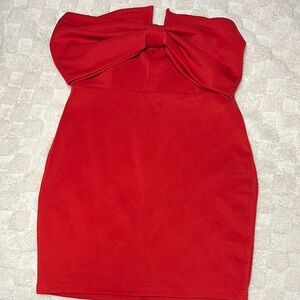 Elegant Red Strapless Dress